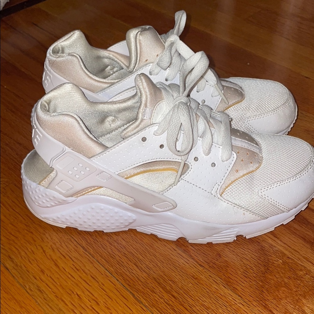 White and Gold Nike Sneakers